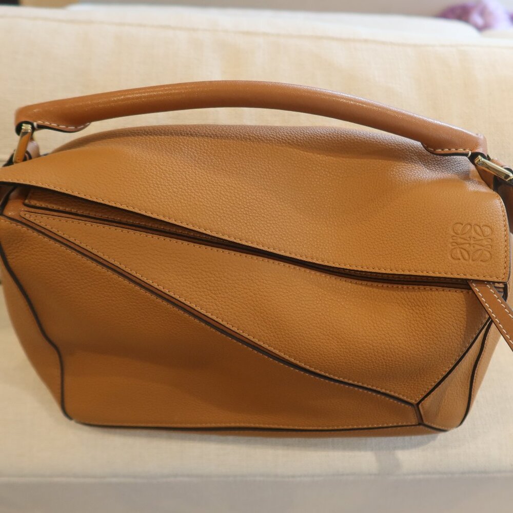 Loewe Puzzle Medium size